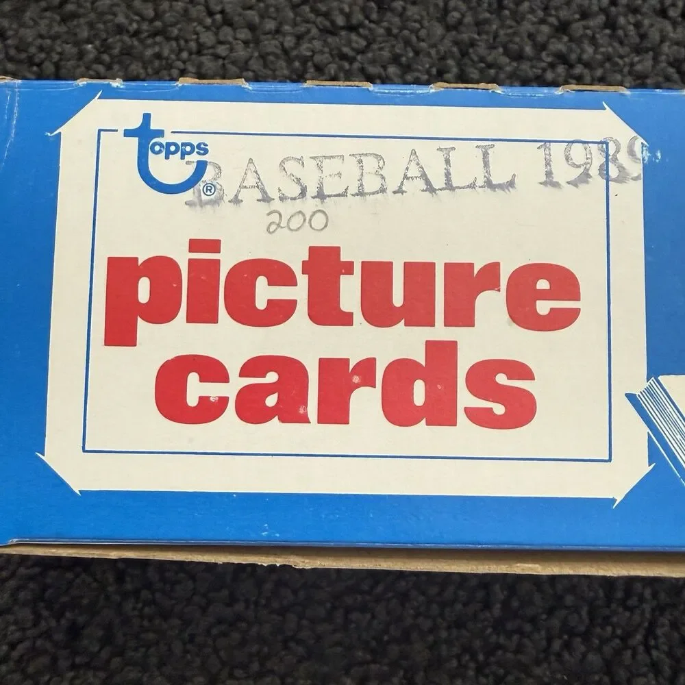 Topps 1989 Baseball Picture Cards 500-Card Vending Box MLB